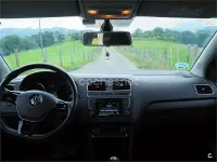 Usado VW Polo Advance 90 CV (66 kW) 2016 Gris / plata Berlina
