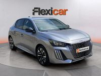 Usado Peugeot 208 Allure 101 CV (74 kW) 2025 Gris Utilitario