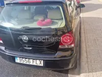 Usado VW Polo Highline 80 CV (58 kW) 2007 Negro Utilitario