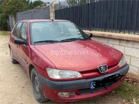 Usado Peugeot 306 Style 103 CV (75 kW) 1998 Granate Berlina