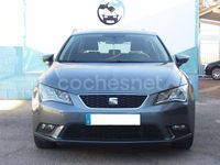 Usado Seat Leon Style 110 CV (80 kW) 2015 Gris / plata Berlina