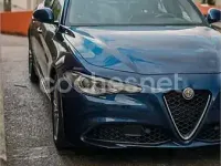 Usado Alfa Romeo Giulia Executive 160 CV (117 kW) 2019 Azul Berlina