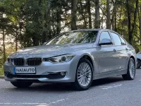 Usado BMW 318 Luxury Line 150 CV (110 kW) 2015 Gris / plata Berlina