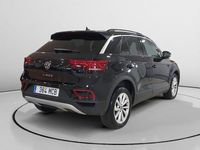 Usado VW T-Roc Life 110 CV (80 kW) 2022 Gris SUV