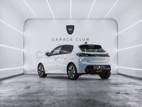 Usado Peugeot 208 Allure 101 CV (74 kW) 2024 Blanco Utilitario