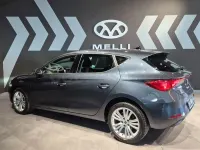 Usado Seat Leon Style 150 CV (110 kW) 2022 Negro Berlina