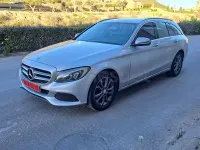 Usado Mercedes C200 160 CV (117 kW) 2019 Gris / plata Familiar