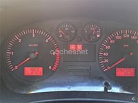 Usado Seat Leon Sport 150 CV (110 kW) 2002 Rojo Berlina