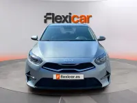 Usado Kia Ceed 136 CV (100 kW) 2023 Gris Utilitario