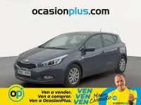 Usado Kia Ceed 90 CV (66 kW) 2014 Azul Utilitario