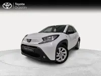 Begagnad Toyota Aygo X Play 72 HK (52 kW) 2024 Vit SUV