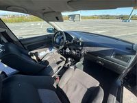 Usado VW Golf IV Highline 115 CV (84 kW) 2000 Negro Familiar