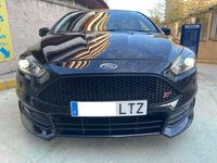 Używany Ford Focus ST 250 KM (183 kW) 2016 Czarny Sedan/Limuzyna