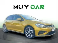Usado VW Golf VII Sportline 115 CV (84 kW) 2017 Amarillo Berlina