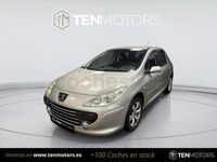 Usado Peugeot 307 110 CV (80 kW) 2007 Gris / plata Berlina