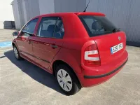Usado Skoda Fabia 64 CV (47 kW) 2006 Rojo Utilitario