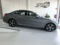 Usado Mercedes C200 160 CV (117 kW) 2019 Gris Berlina