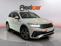 Usado VW Tiguan R-line 200 CV (147 kW) 2023 Blanco SUV