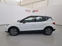 Usado Seat Arona FR 115 CV (84 kW) 2025 Blanco SUV