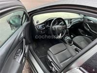 Usado Opel Astra Dynamic 136 CV (100 kW) 2019 Gris / plata Familiar