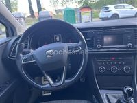 Usado Seat Leon Style 105 CV (77 kW) 2013 Blanco Berlina