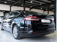 Usado Ford Mondeo ST-Line 150 CV (110 kW) 2019 Negro Familiar