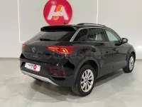 Usado VW T-Roc Life 110 CV (80 kW) 2022 Negro SUV