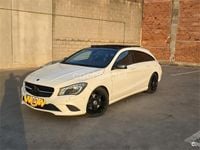 Usado Mercedes CLA220 Shooting Brake 177 CV (130 kW) 2015 Blanco Familiar