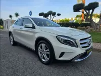Usado Mercedes GLA200 Urban 136 CV (100 kW) 2015 Blanco SUV