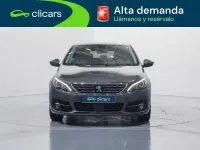 Usado Peugeot 308 Allure 131 CV (96 kW) 2022 Gris Utilitario