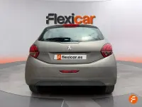 Usado Peugeot 208 Access 82 CV (60 kW) 2015 Verde Utilitario