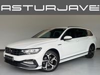 Usado VW Passat R-line 150 CV (110 kW) 2021 Blanco Familiar