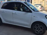 Usado Smart ForFour Proxy 71 CV (52 kW) 2015 Blanco Utilitario