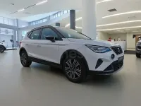Usado Seat Arona FR 110 CV (80 kW) 2024 Blanco SUV