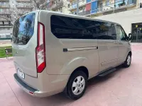 Usado Ford Tourneo Trend 170 CV (125 kW) 2017 Beige Monovolumen