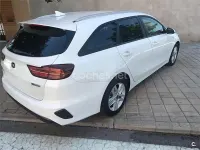 Usado Kia Ceed 136 CV (100 kW) 2021 Blanco Utilitario