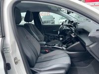 Usado Peugeot 208 Allure 100 CV (73 kW) 2020 Blanco Utilitario