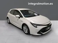 Usado Toyota Corolla Active 122 CV (89 kW) 2021 Blanco Berlina