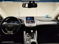 Usado Lexus NX300h Business Edition 197 CV (144 kW) 2017 Rojo SUV