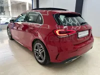 Usado Mercedes A250 224 CV (164 kW) 2019 Gris / plata Berlina
