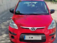Usado Hyundai i10 Style 77 CV (56 kW) 2010 Rojo Utilitario