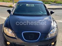 Usado Seat Leon Sport 105 CV (77 kW) 2009 Negro Utilitario