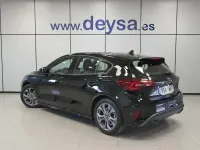 Usado Ford Focus ST-Line 125 CV (91 kW) 2023 Negro Berlina