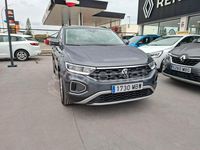 Usado VW T-Roc Life 115 CV (84 kW) 2022 Gris / plata SUV