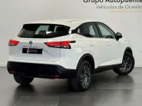 Usado Nissan Qashqai Acenta 150 CV (110 kW) 2022 Blanco SUV