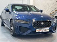 Usado Jaguar XE SE 204 CV (150 kW) 2023 Azul Berlina