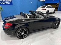 Usado Mercedes SLK200 2LOOK Edition 184 CV (135 kW) 2010 Negro Descapotable