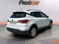 Usado Seat Arona Ecomotive 95 CV (69 kW) 2017 Blanco SUV