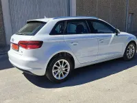 Usado Audi A3 Attraction 110 CV (80 kW) 2016 Blanco Berlina
