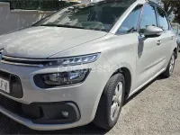 Usado Citroën C4 Feel 110 CV (80 kW) 2017 Beige Berlina
